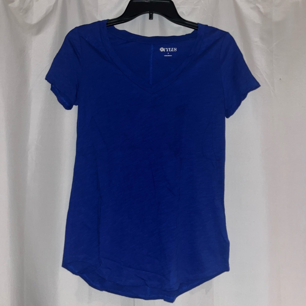 Blue V-neck Tee size small